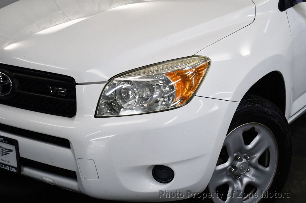 Used 2008 Toyota RAV4 2WD V6 image 3