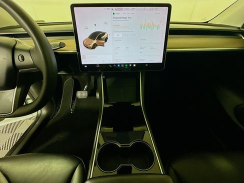 Used 2021 Tesla Model Y 2WD image 21