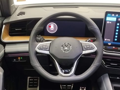 New 2026 Volkswagen Jetta Sport FWD image 7