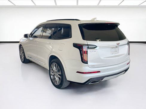 Used 2020 Cadillac XT6 Sport w/ Platinum Package AWD/4WD image 6