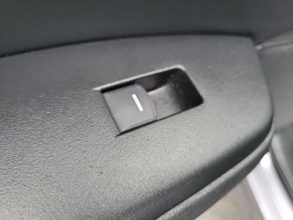 Used 2021 Honda CR-V EX-L image 18