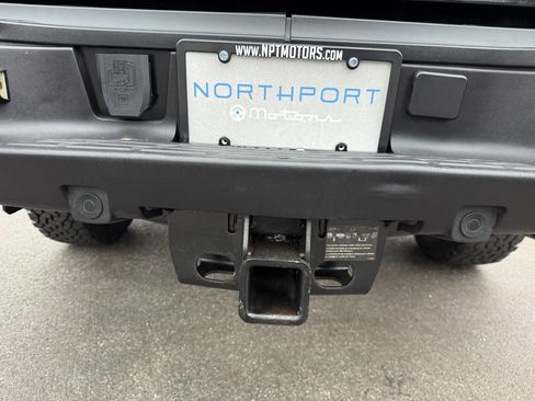 Used 2013 Chevrolet Silverado 2500 LTZ w/ LTZ Plus Package AWD/4WD image 27