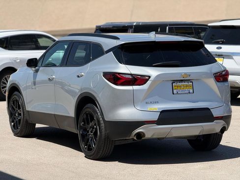 Used 2022 Chevrolet Blazer LT FWD image 5