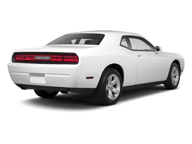 Used 2012 Dodge Challenger R/T RWD image 2