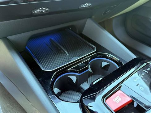 Used 2025 BMW M5 w/ Executive Package image 30