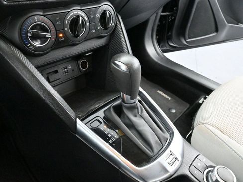 Used 2020 Toyota Yaris LE image 23