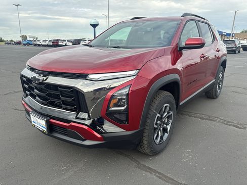 New 2026 Chevrolet Equinox ACTIV w/ LPO, Floor Liner Package image 9