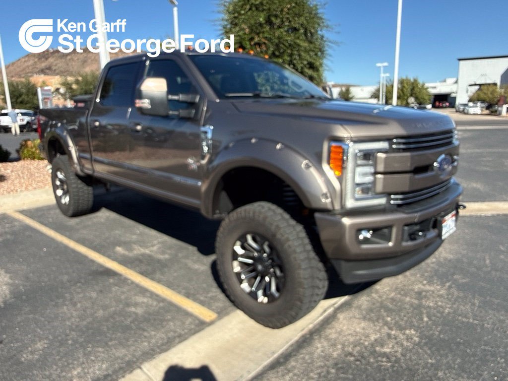 Used 2019 Ford F250 Lariat w/ Lariat Ultimate Package AWD/4WD image 1
