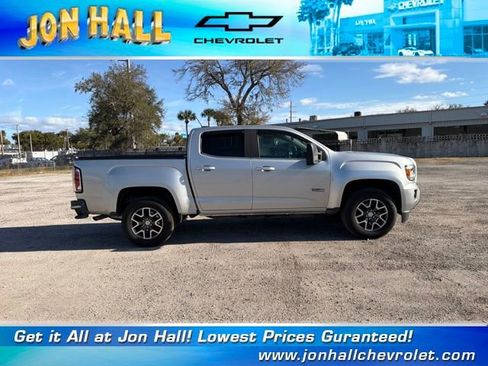 Used 2017 GMC Canyon SLE w/ All Terrain Package image 17