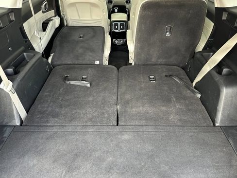 Used 2022 Kia Sorento SX AWD/4WD image 16