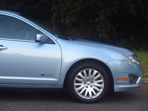 Used 2010 Ford Fusion Hybrid FWD image 28