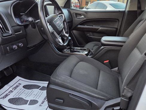 Used 2017 GMC Canyon SLE image 9