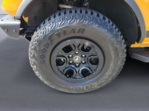 Certified 2022 Ford Bronco Wildtrak AWD/4WD image 9