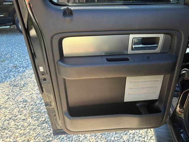 Used 2014 Ford F150 FX4 w/ Equipment Group 402A Luxury AWD/4WD image 18