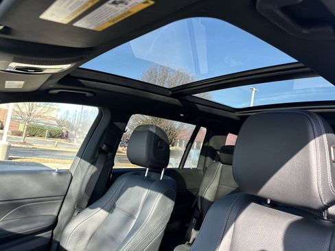 Used 2023 Mercedes-Benz GLS 450 4MATIC image 18