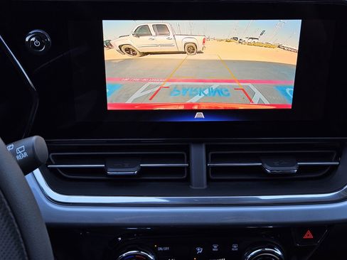 New 2026 Chevrolet Trax LT image 20