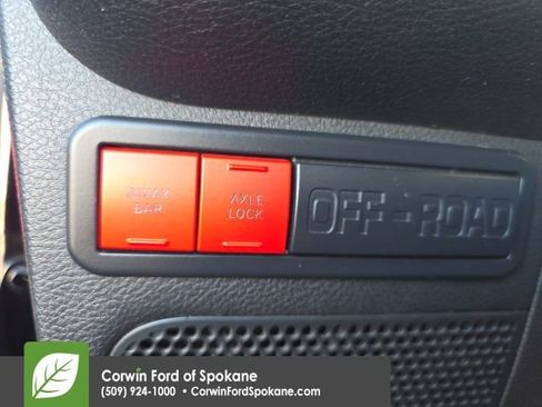 Used 2016 Jeep Wrangler Unlimited Rubicon image 4