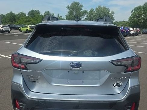 Used 2020 Subaru Outback Limited AWD/4WD image 5