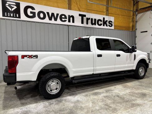 Used 2022 Ford F250 XL w/ Power Equipment Group AWD/4WD image 6