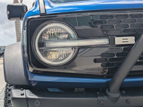 Used 2021 Ford Bronco First Edition AWD/4WD image 11
