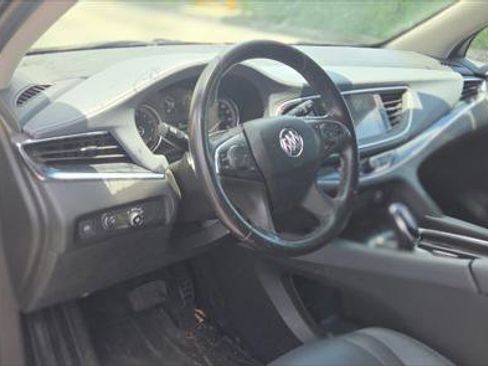 Used 2021 Buick Enclave Essence w/ Sport Touring Edition FWD image 8