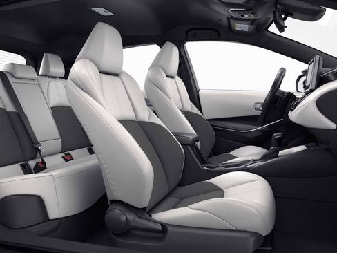 New 2026 Toyota Corolla XSE image 5