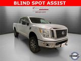 Used 2017 Nissan Titan SV image 3
