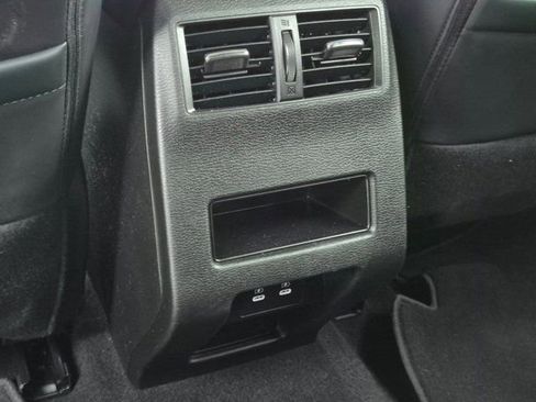 Used 2025 Mitsubishi Outlander SE AWD/4WD image 25