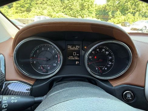 Used 2012 Jeep Grand Cherokee Overland Summit RWD image 30