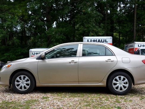 Used 2009 Toyota Corolla LE FWD image 7