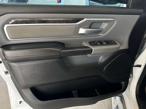 Used 2022 RAM 1500 Big Horn AWD/4WD image 11