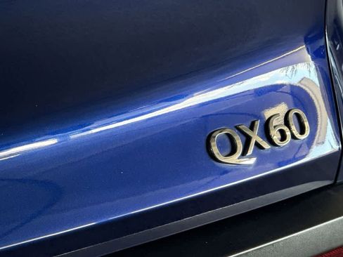 Used 2023 INFINITI QX60 Pure AWD/4WD image 10