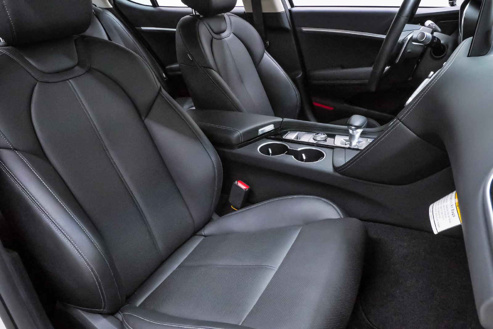 Certified 2026 Genesis G70 2.5T AWD/4WD image 14