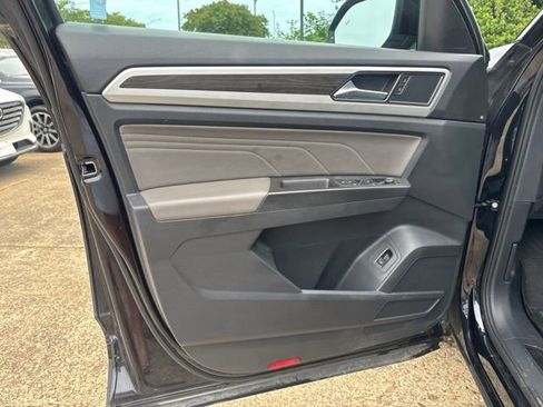 Used 2022 Volkswagen Atlas SE FWD image 20