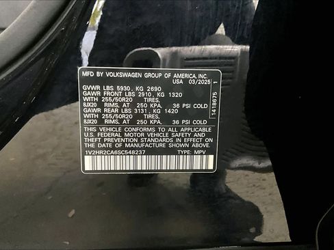 Used 2025 Volkswagen Atlas SE w/ Black Wheel Package image 32