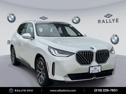 Certified 2026 BMW X3 xDrive30 w/ Convenience Package AWD/4WD image 1