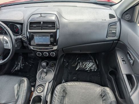 Used 2015 Mitsubishi Outlander Sport SE AWD/4WD image 28