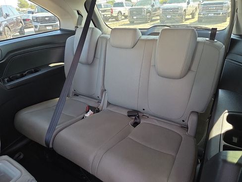 Used 2024 Honda Odyssey EX-L image 19