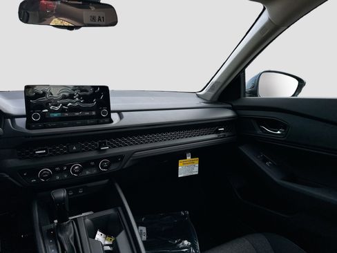 New 2025 Honda Accord SE image 17