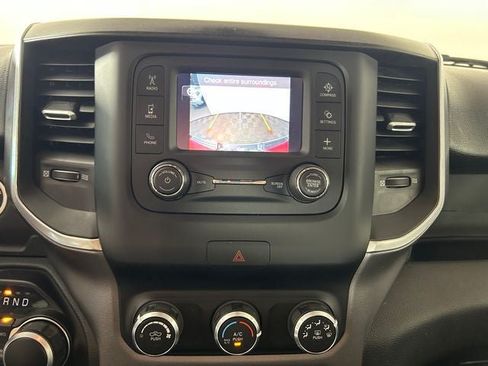 Used 2023 RAM 1500 Big Horn AWD/4WD image 32
