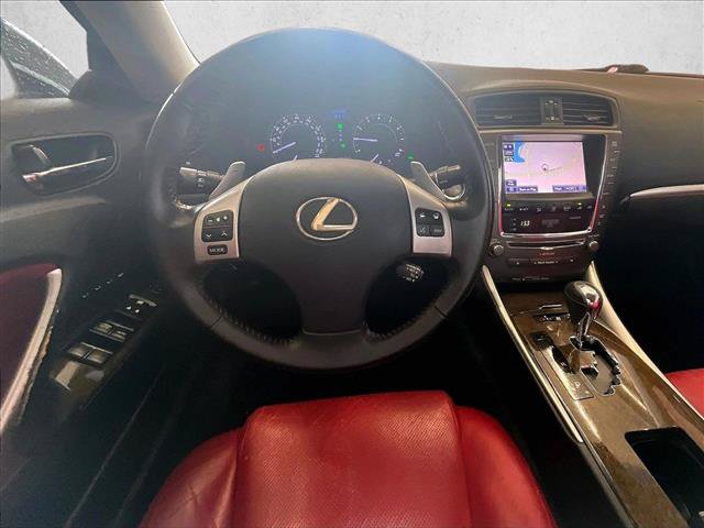 Used 2014 Lexus IS 250C w/ Luxury Package RWD image 7