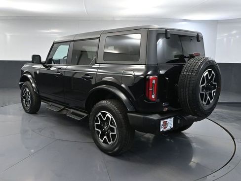 Used 2023 Ford Bronco Outer Banks image 9