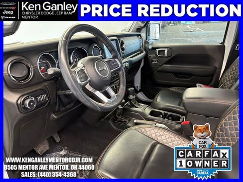 Certified 2022 Jeep Wrangler Unlimited Sahara image 19