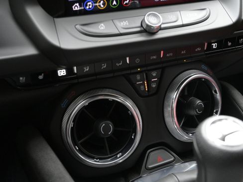 Used 2024 Chevrolet Camaro SS image 31