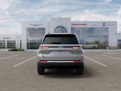 New 2026 Jeep Grand Cherokee Laredo X image 7