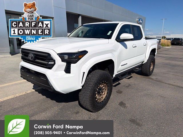 Used 2026 Toyota Tacoma SR5 AWD/4WD 360° Tour