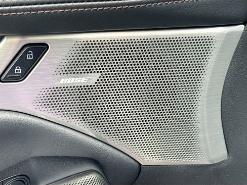 Used 2023 MAZDA MAZDA3 s image 23