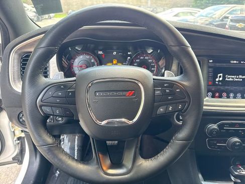 Used 2017 Dodge Charger R/T RWD image 19