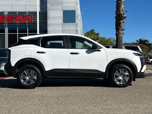 New 2026 Nissan Kicks S image 4