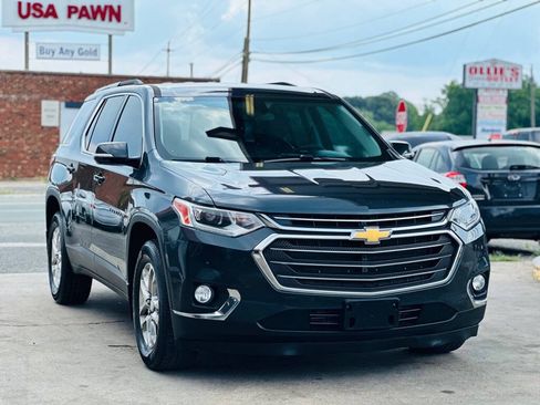 Used 2018 Chevrolet Traverse LT AWD/4WD image 1